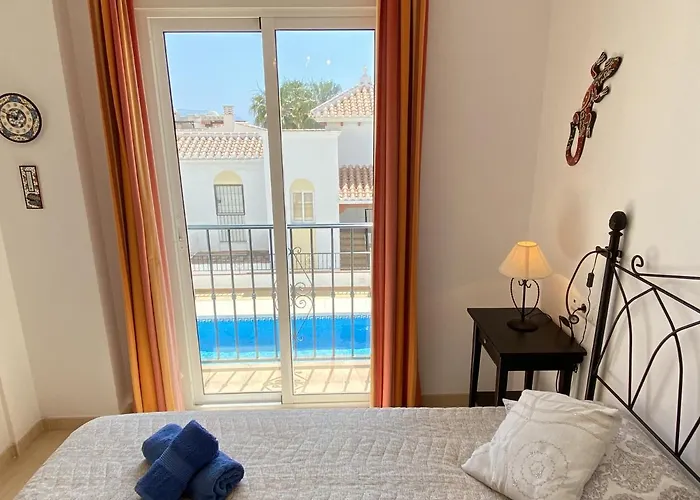 Chimenea Pinar 2 Casasol Апартаменты *